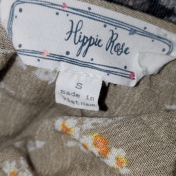 Excellent condition Hippe Rose foral shirt small - Picture 6 of 6